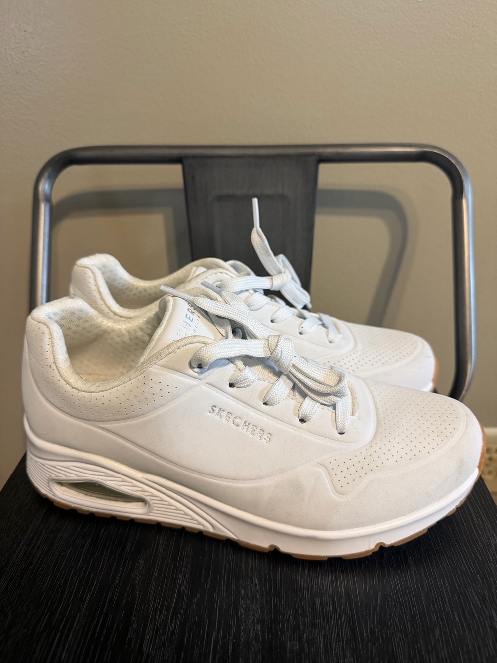 Skechers Street Uno Stand On Air White Sneakers Memory Foam Women's 9